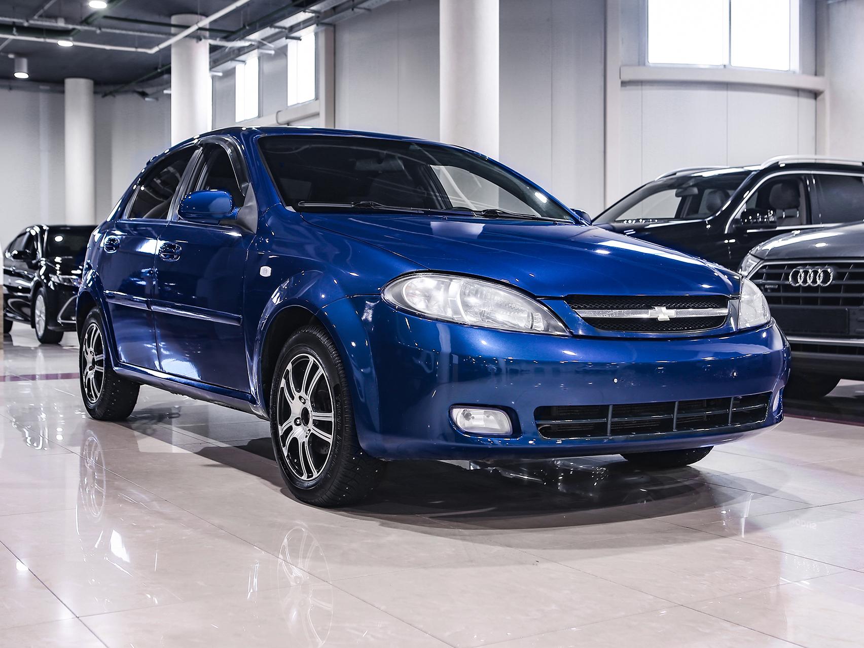 Купить Lacetti с пробегом