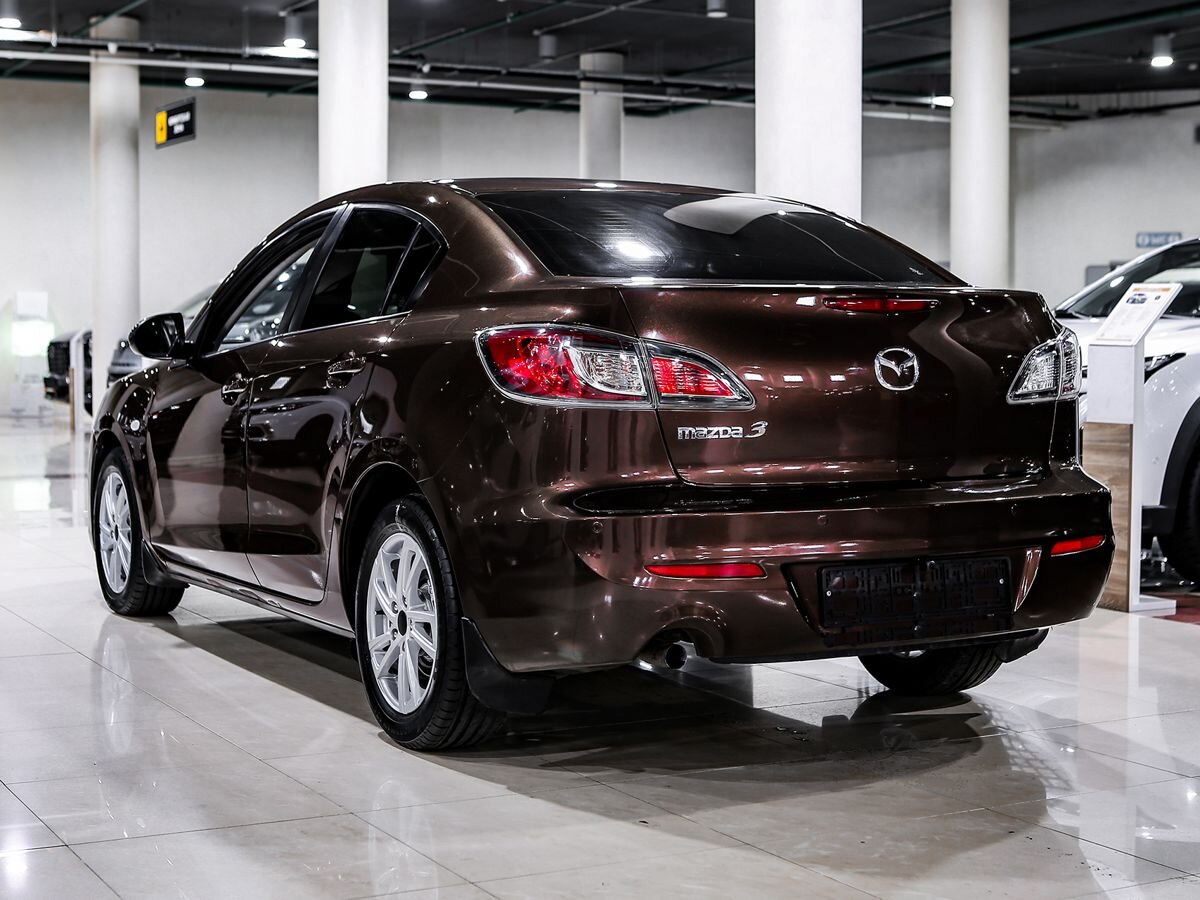 Купить 3 с пробегом