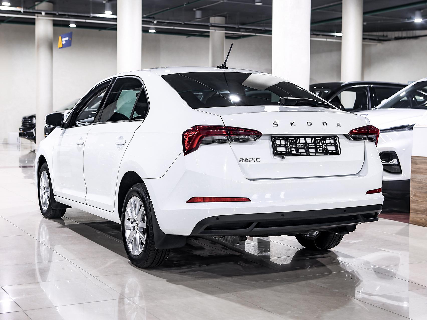 Купить Rapid с пробегом