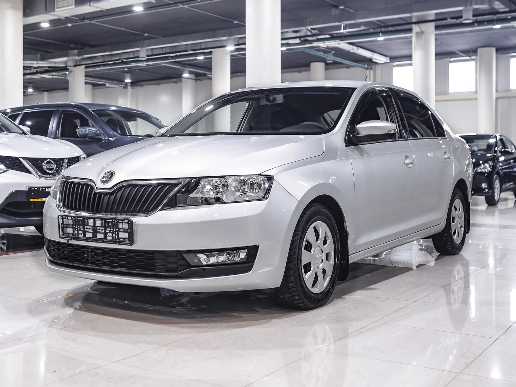 Купить Rapid с пробегом