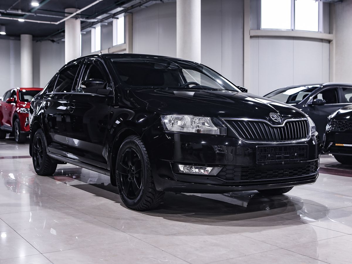 Купить Rapid с пробегом