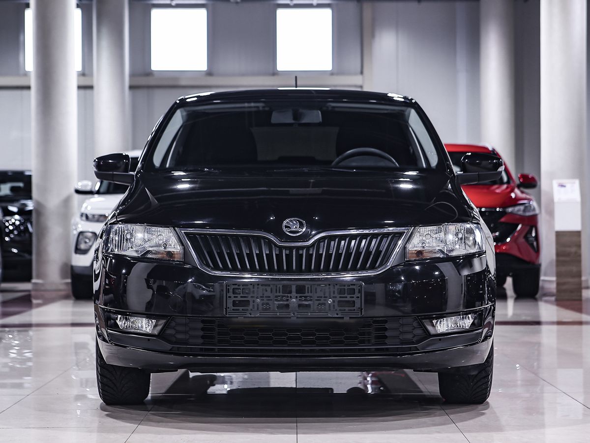 Купить Rapid с пробегом